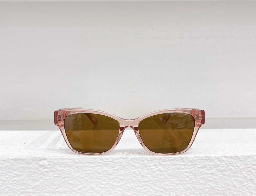 Mehrfarbige Sonnenbrille