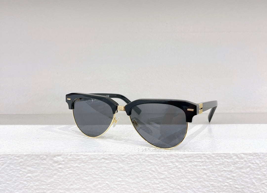 Brown and Black Sunglass - FashionHype.xyz