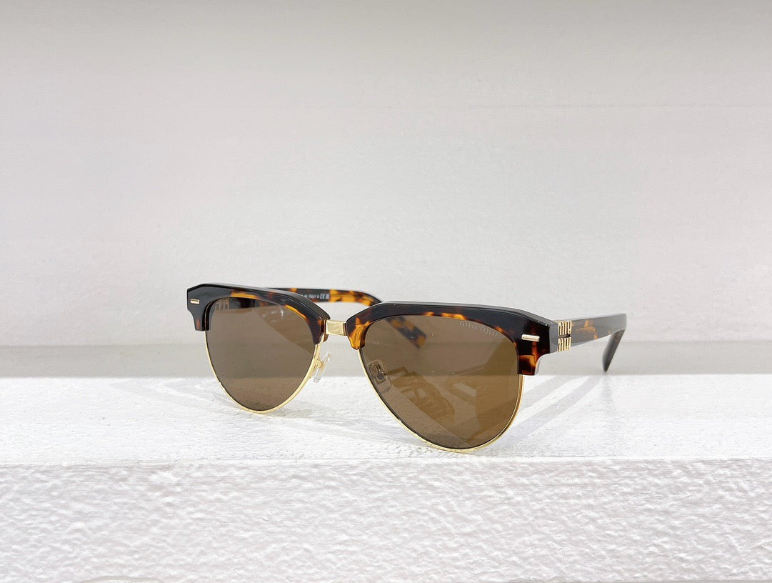 Brown and Black Sunglass - FashionHype.xyz