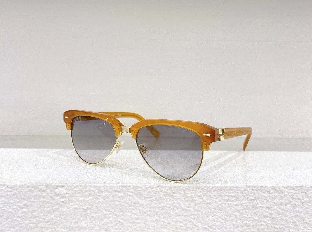 Brown and Black Sunglass - FashionHype.xyz