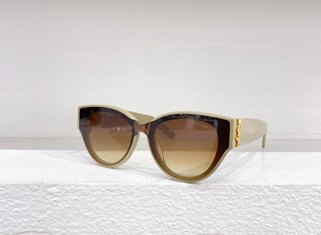 Schwarze, braune, blaue und weiße Sonnenbrille