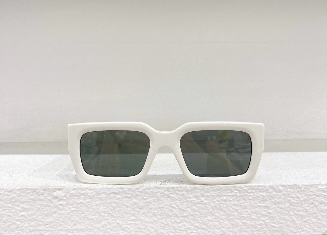 Sky blue,Black and White Sunglass - FashionHype.xyz