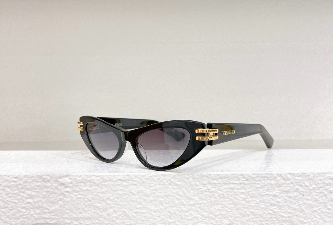 Gold,Blue,Black and White Sunglass - FashionHype.xyz