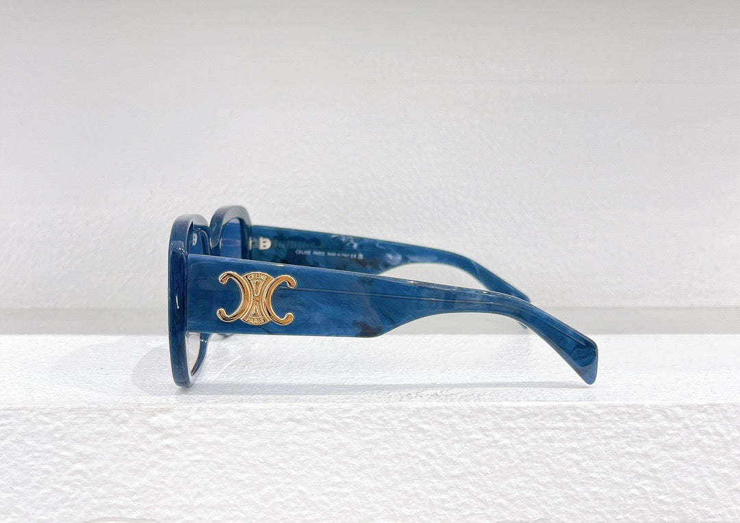 Braune, blaue und schwarze Sonnenbrille