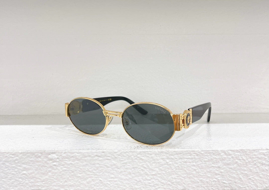 Blue,Brown and Black Sunglass - FashionHype.xyz