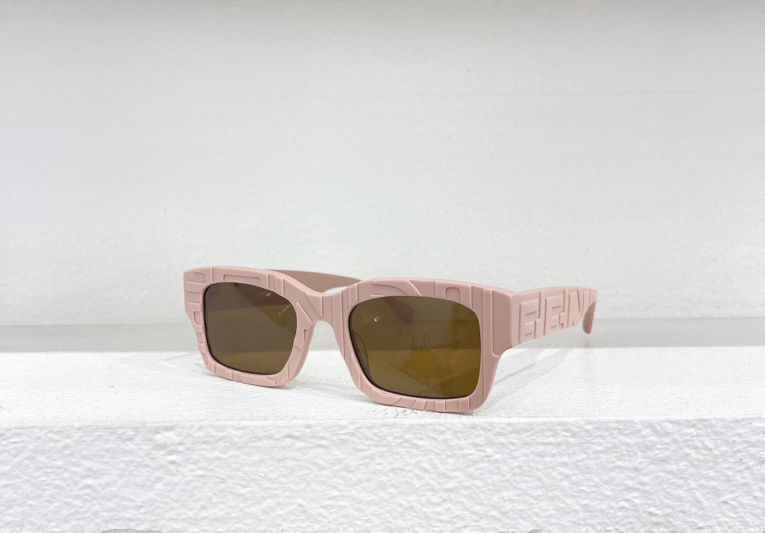 Rosa, weiße und schwarze Sonnenbrille