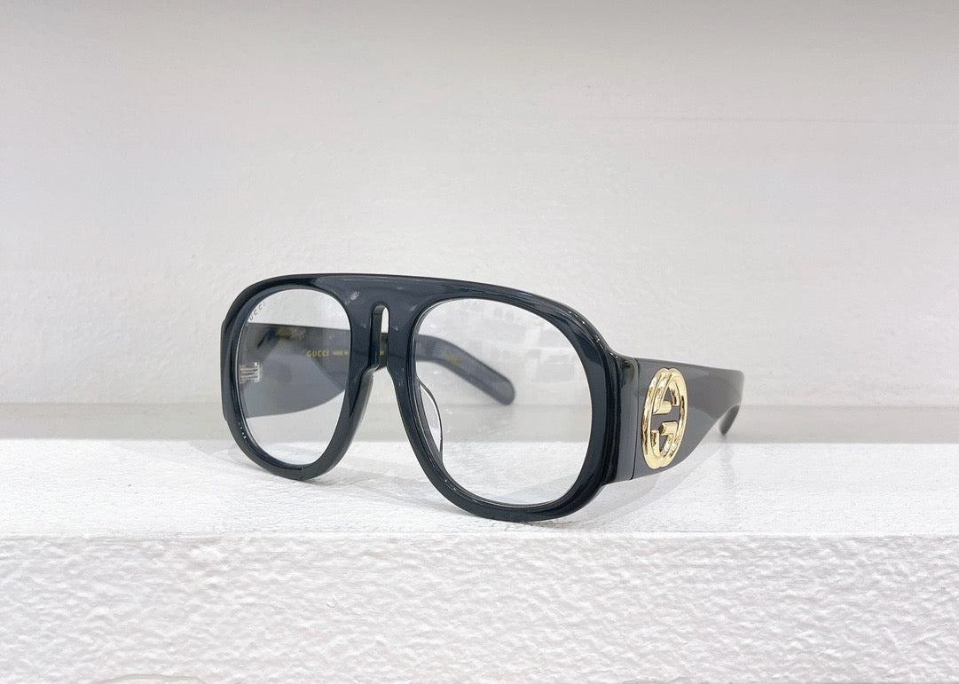 Braune, schwarze und blaue Sonnenbrille