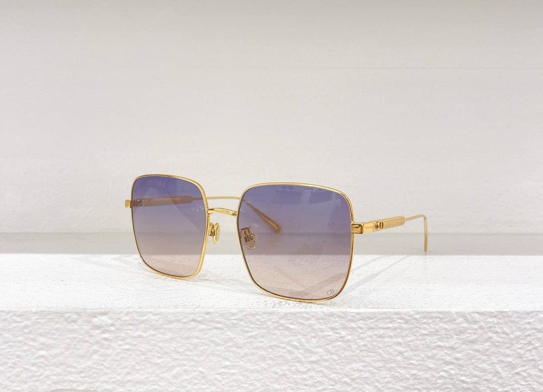 Gafas de sol marrones y azules