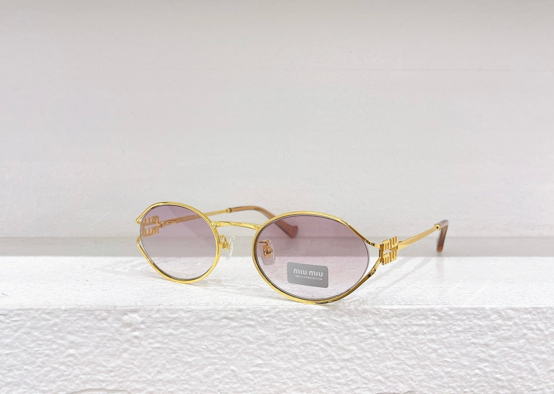 Gelbe, rosa und braune Sonnenbrille