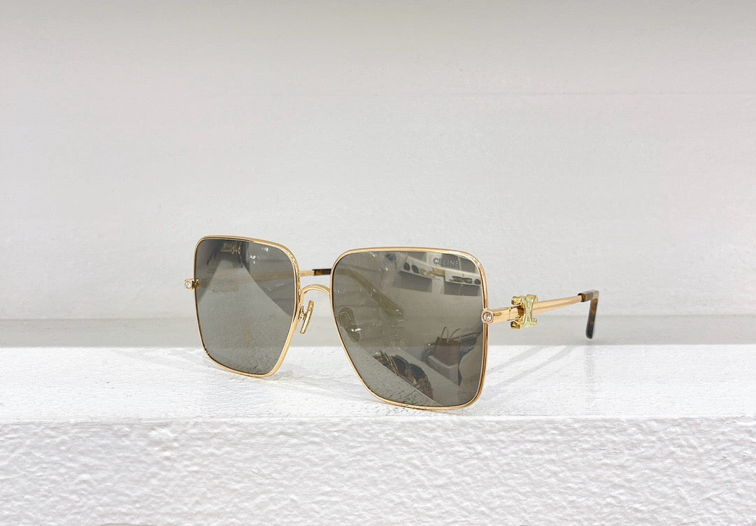 Schwarze, braune und rosa Sonnenbrille