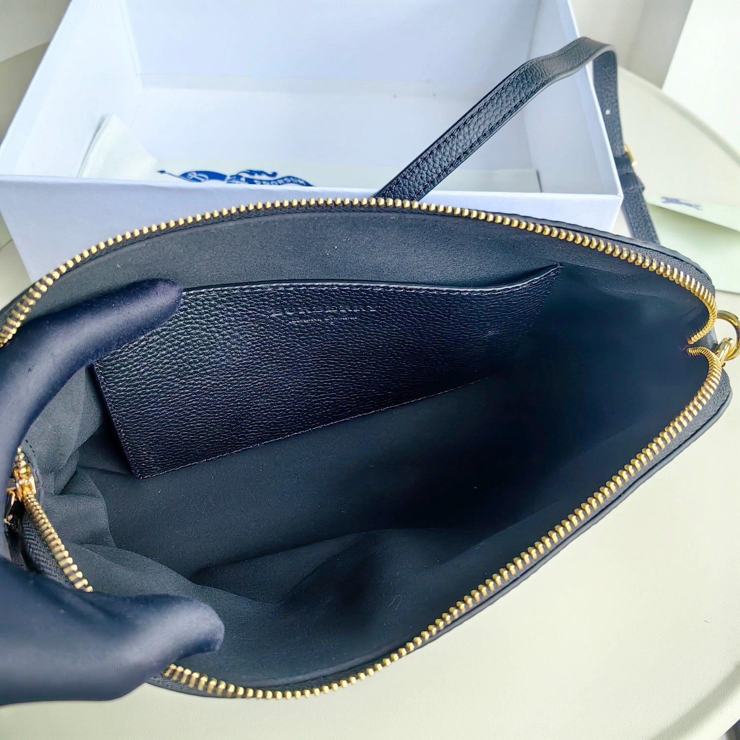 Khaki, Blau und Schwarz Tasche