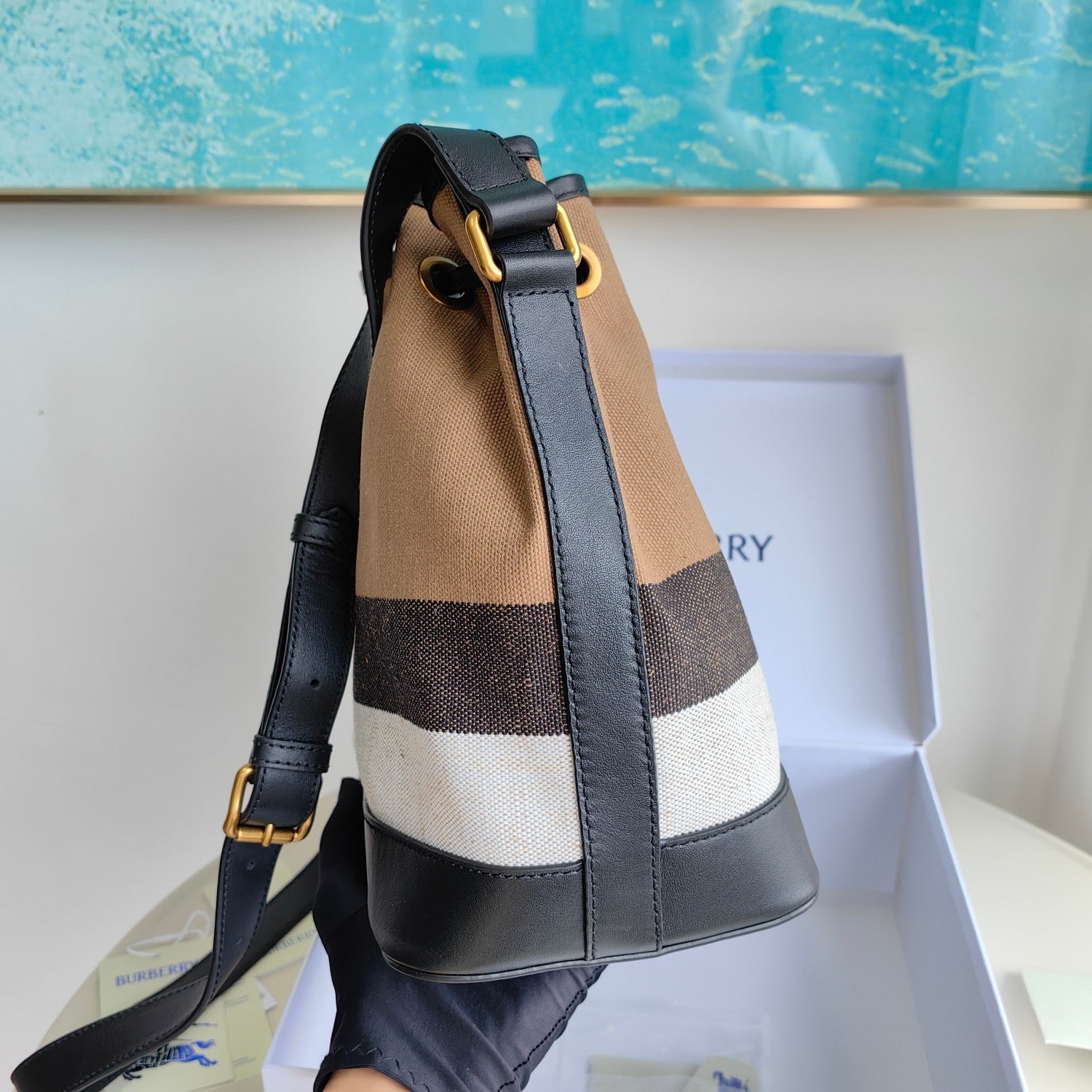 Mehrfarbige Tasche