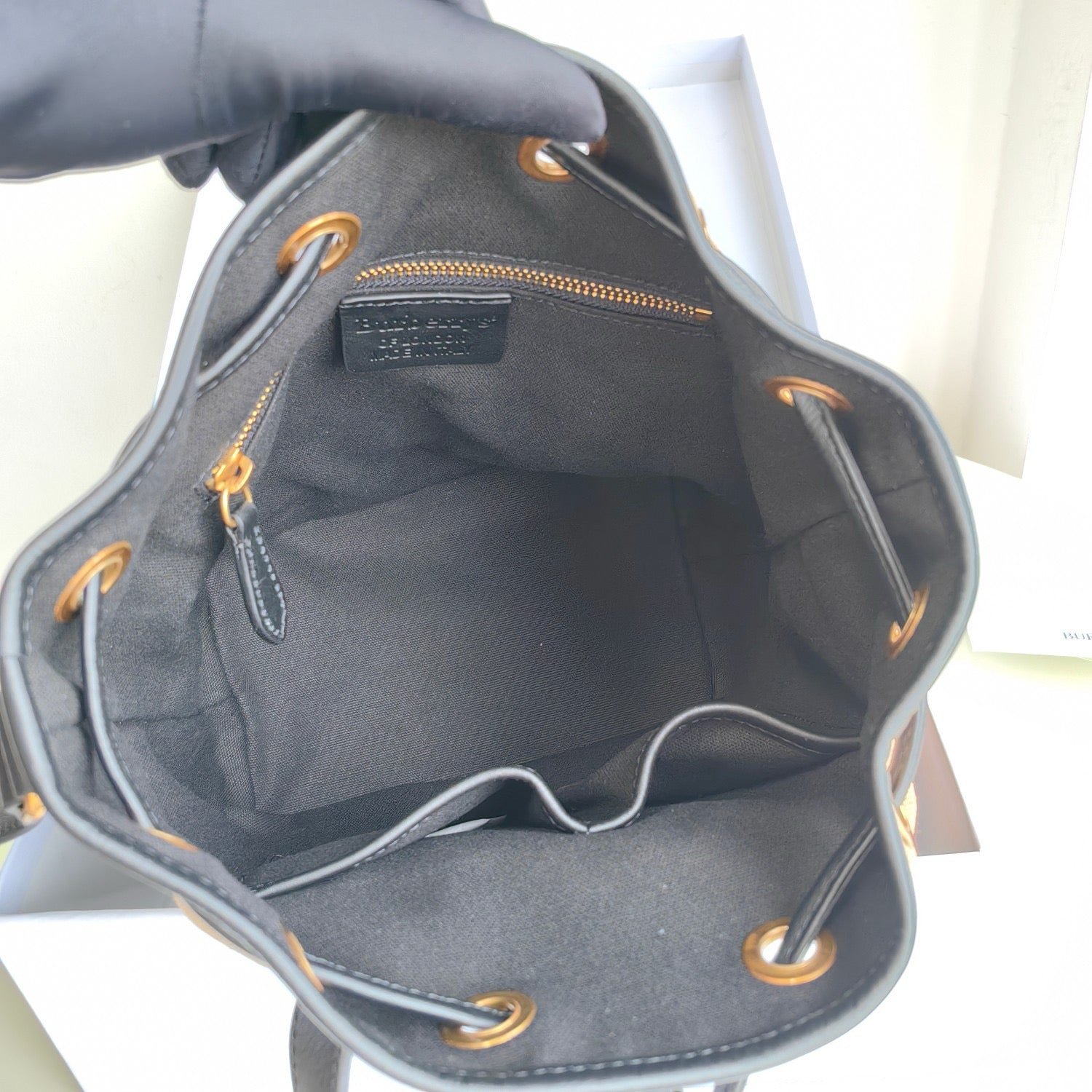 Mehrfarbige Tasche