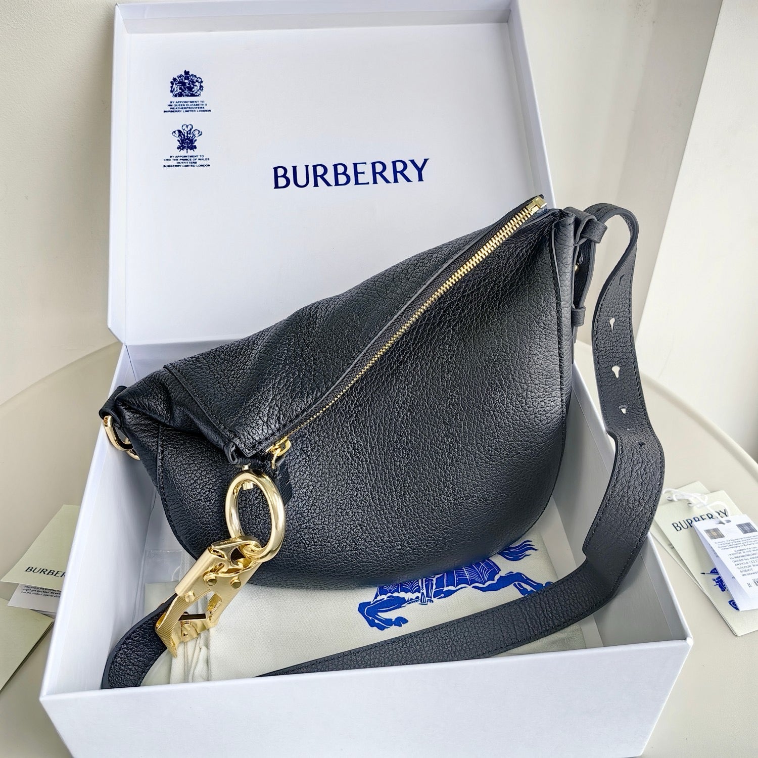 Schwarze Tasche