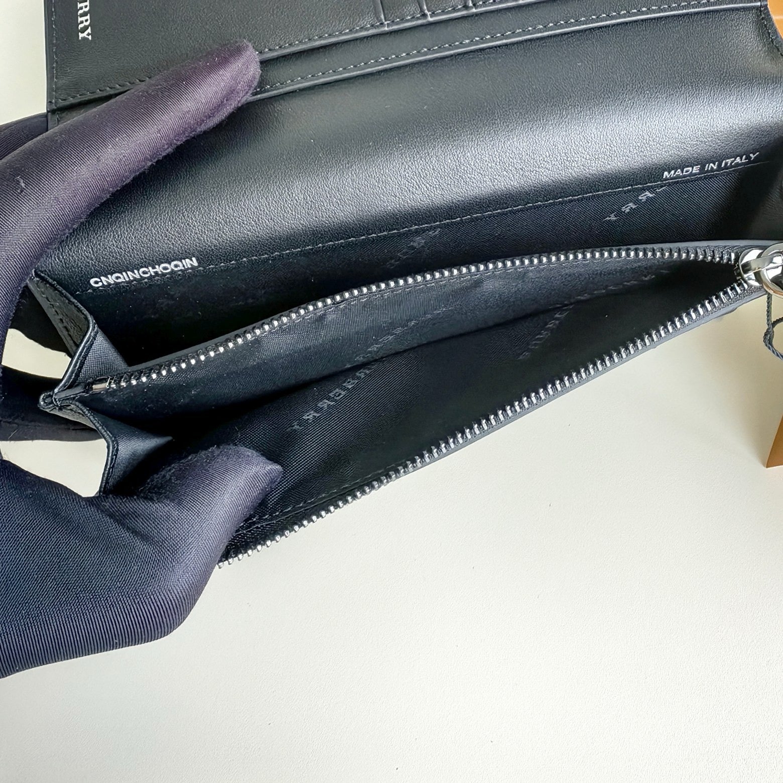 Blue Wallet - FashionHype.xyz