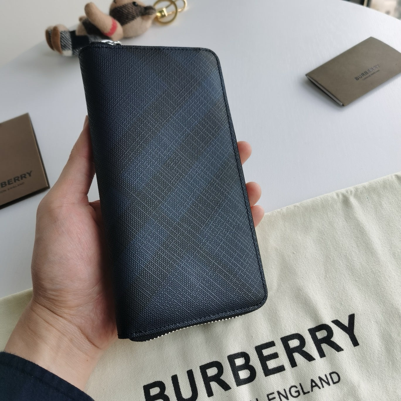 Mehrfarbige Geldbörse