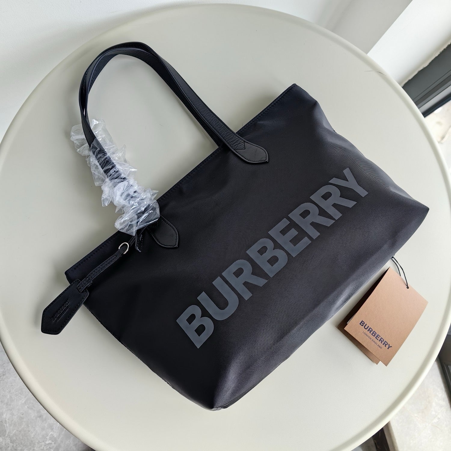 Schwarze Tasche