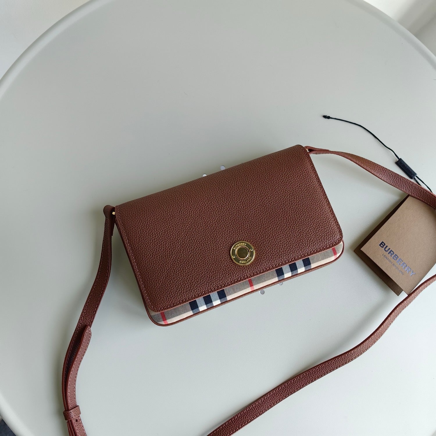 Mehrfarbige Tasche