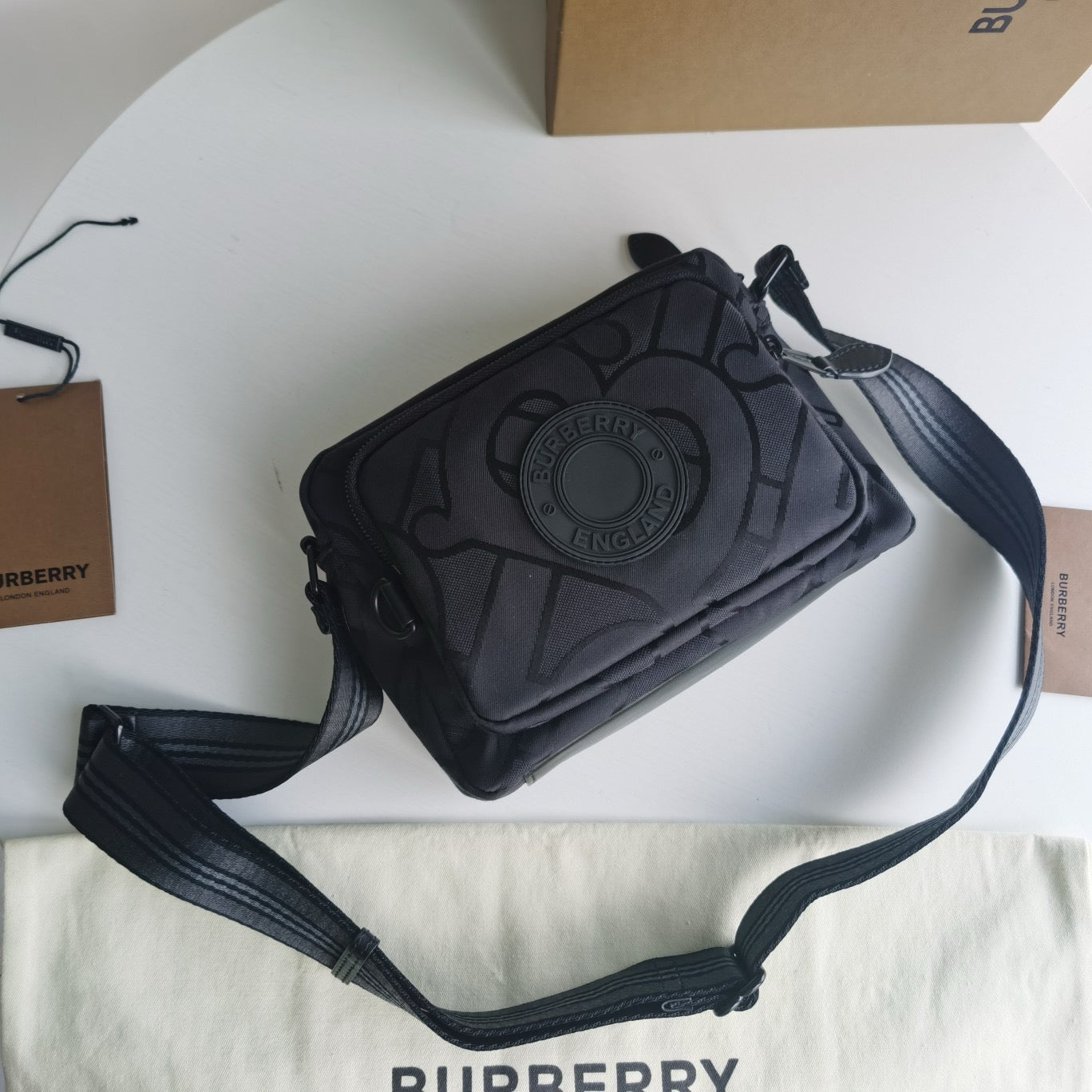 Schwarze Tasche