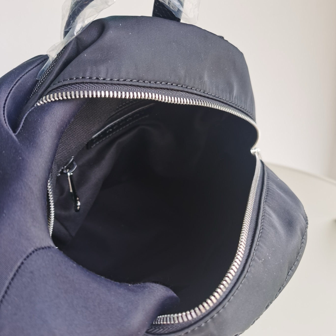 Schwarze Tasche