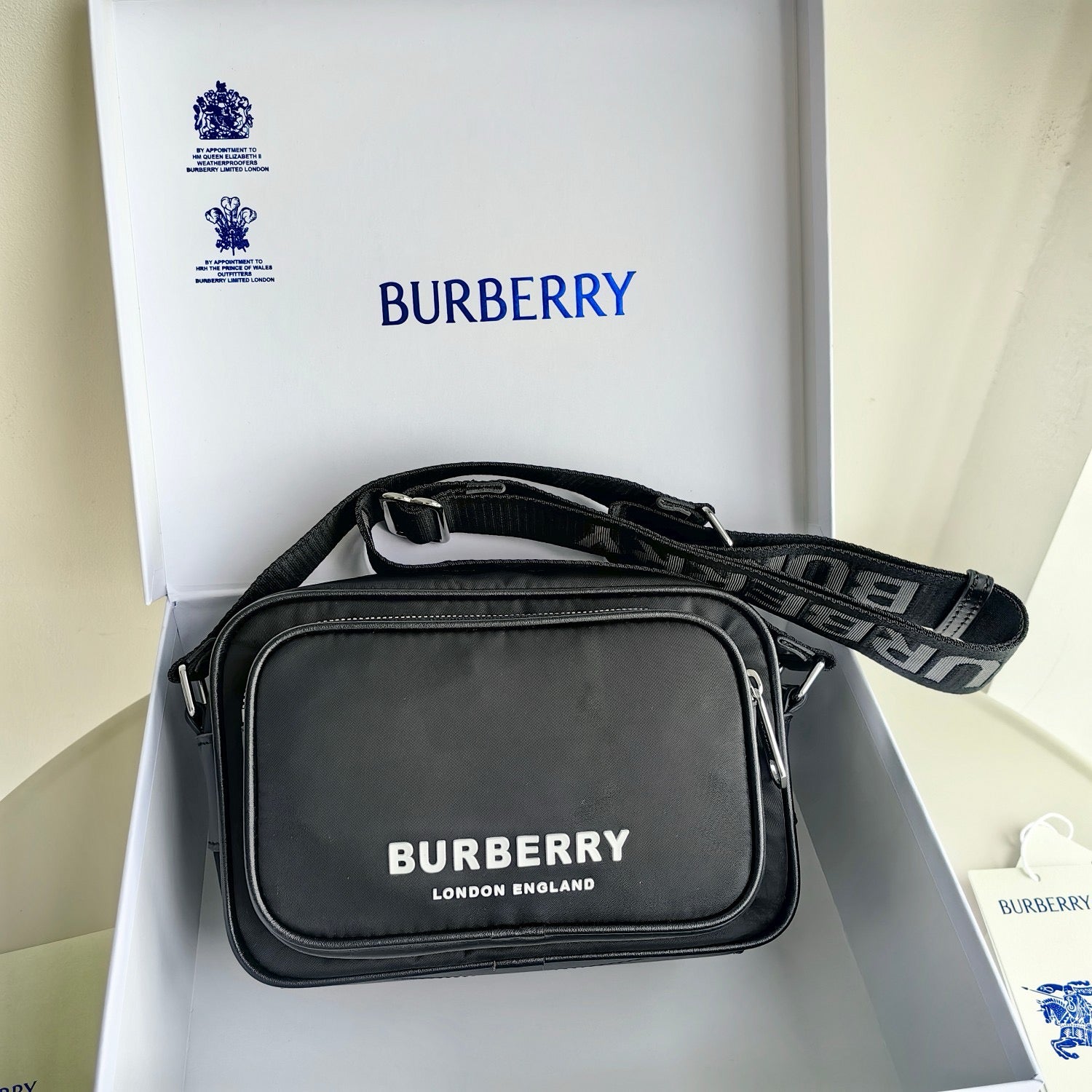 Schwarze Tasche