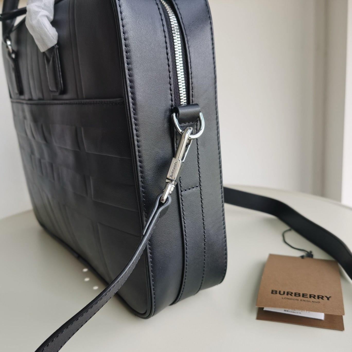 Schwarze Tasche