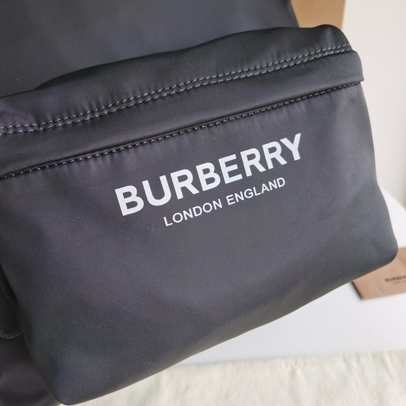 Schwarze Tasche