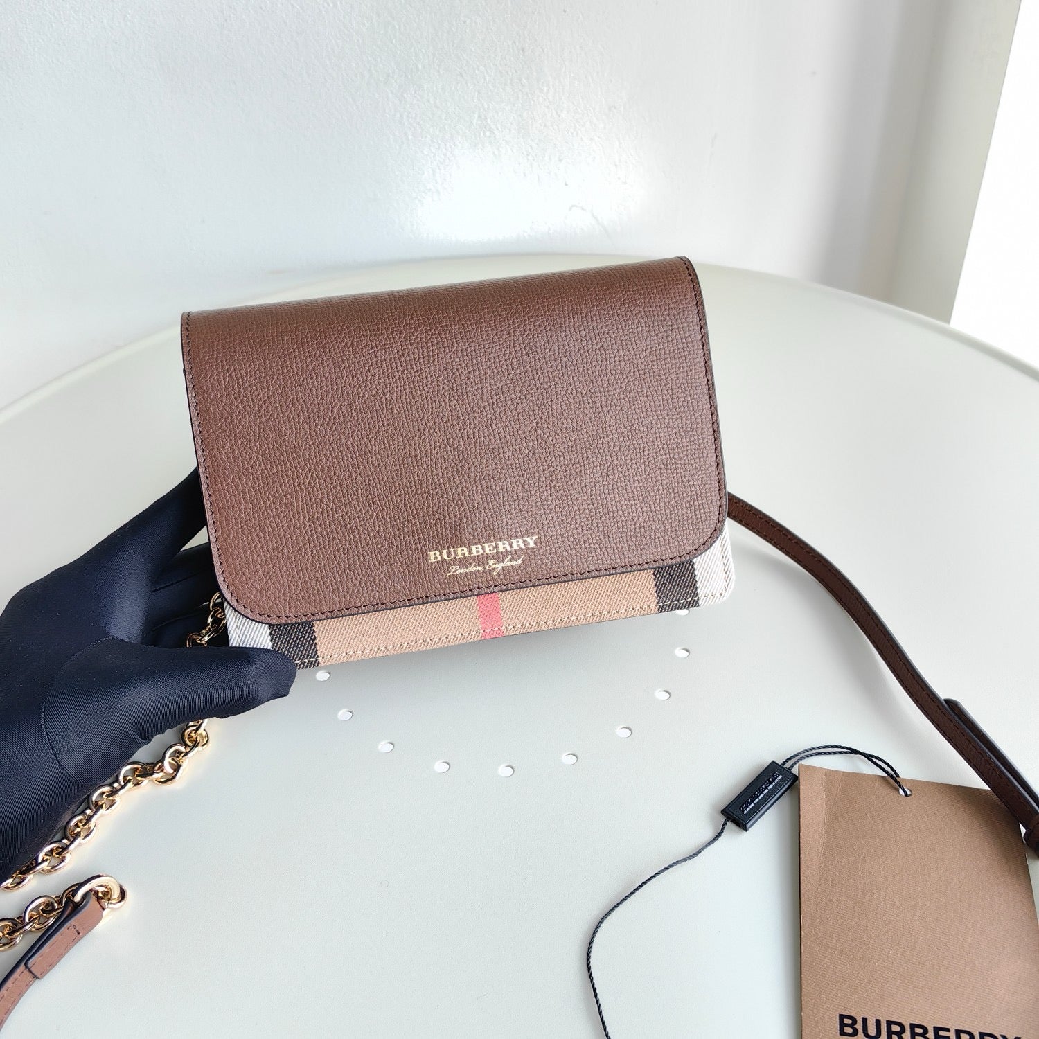 Mehrfarbige Tasche