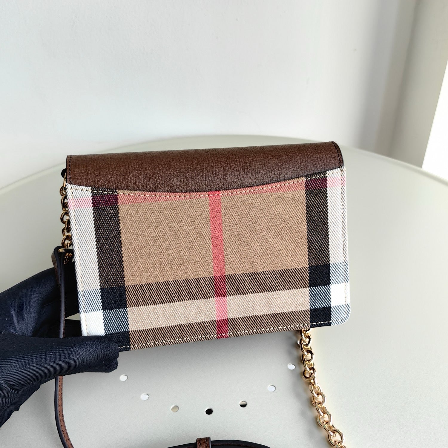 Mehrfarbige Tasche