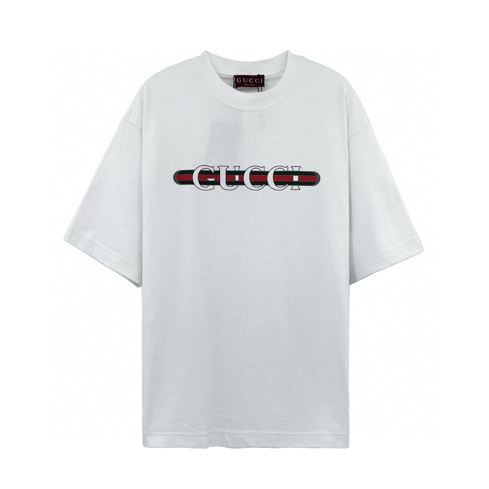 weißes T-Shirt