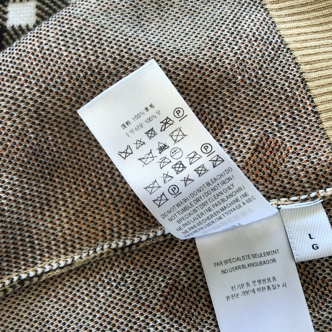 Mehrfarbige Jacke