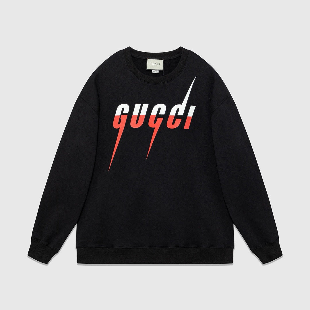 Schwarzes Sweatshirt
