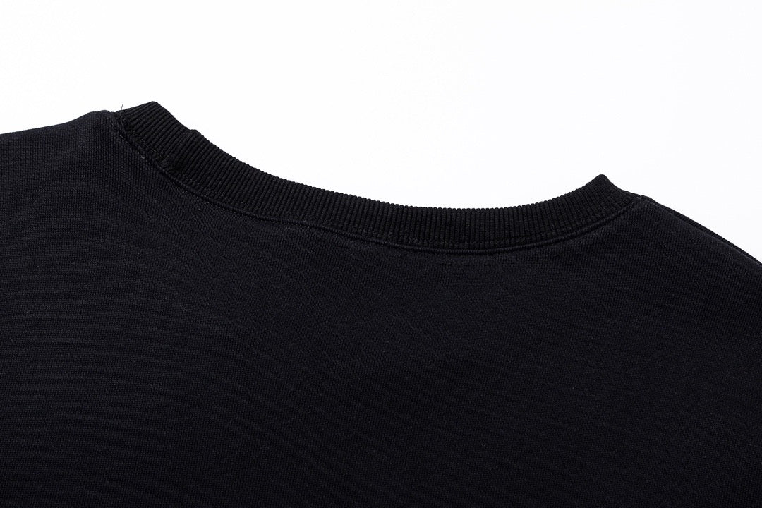 Schwarzes Sweatshirt