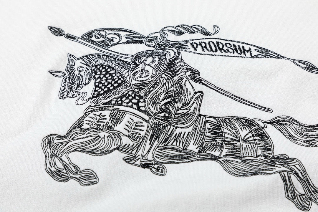 Schwarz-weißes Sweatshirt