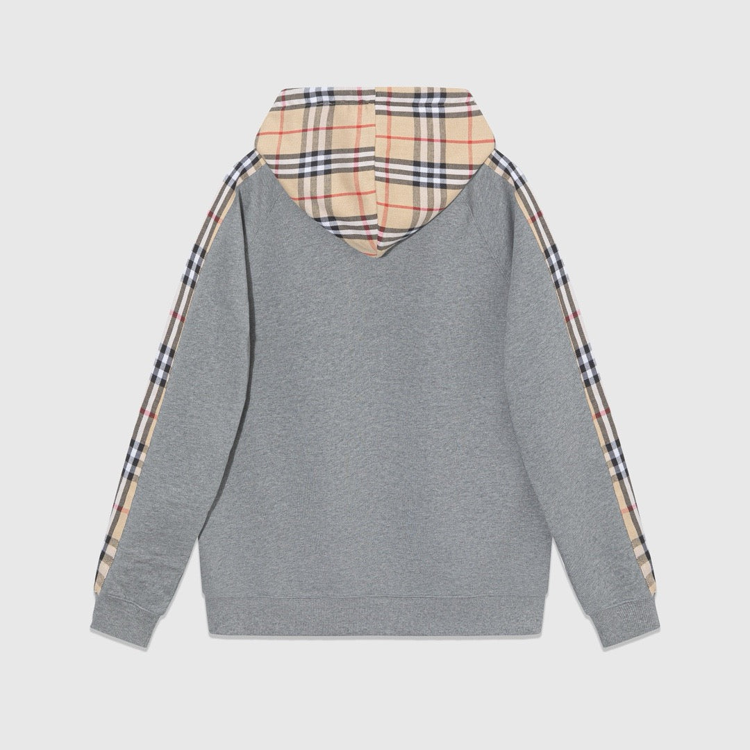 Schwarz-grauer Kapuzenpullover