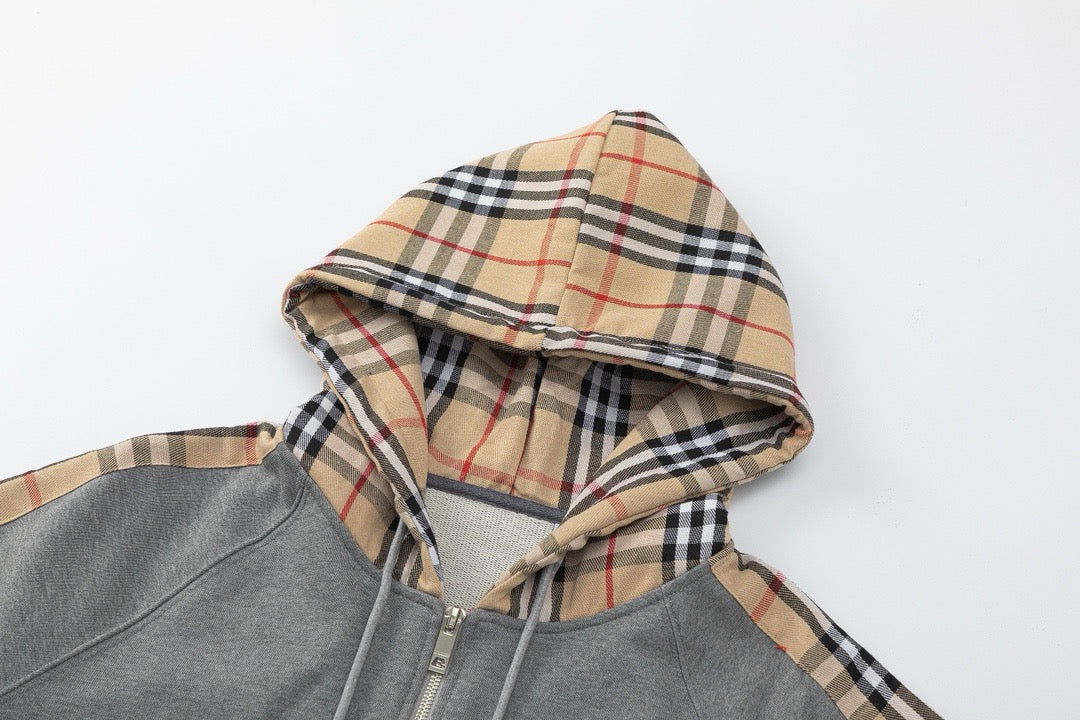 Schwarz-grauer Kapuzenpullover
