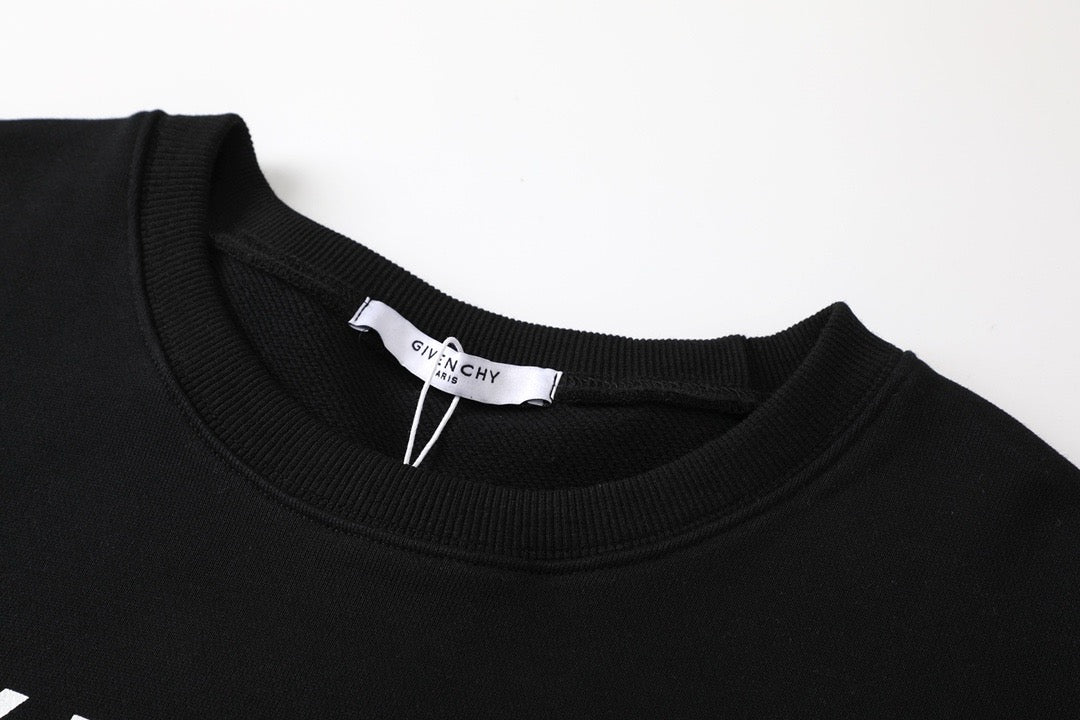 Schwarzes Sweatshirt