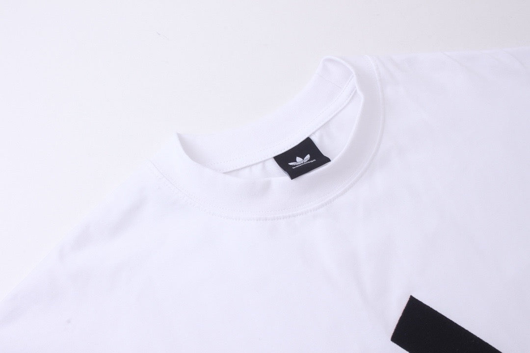 Schwarz-weißes Sweatshirt