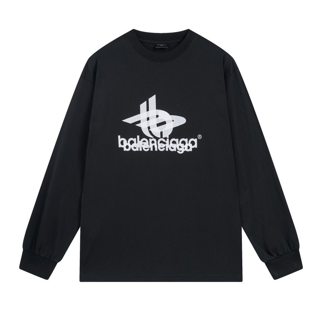 Schwarz-weißes Sweatshirt