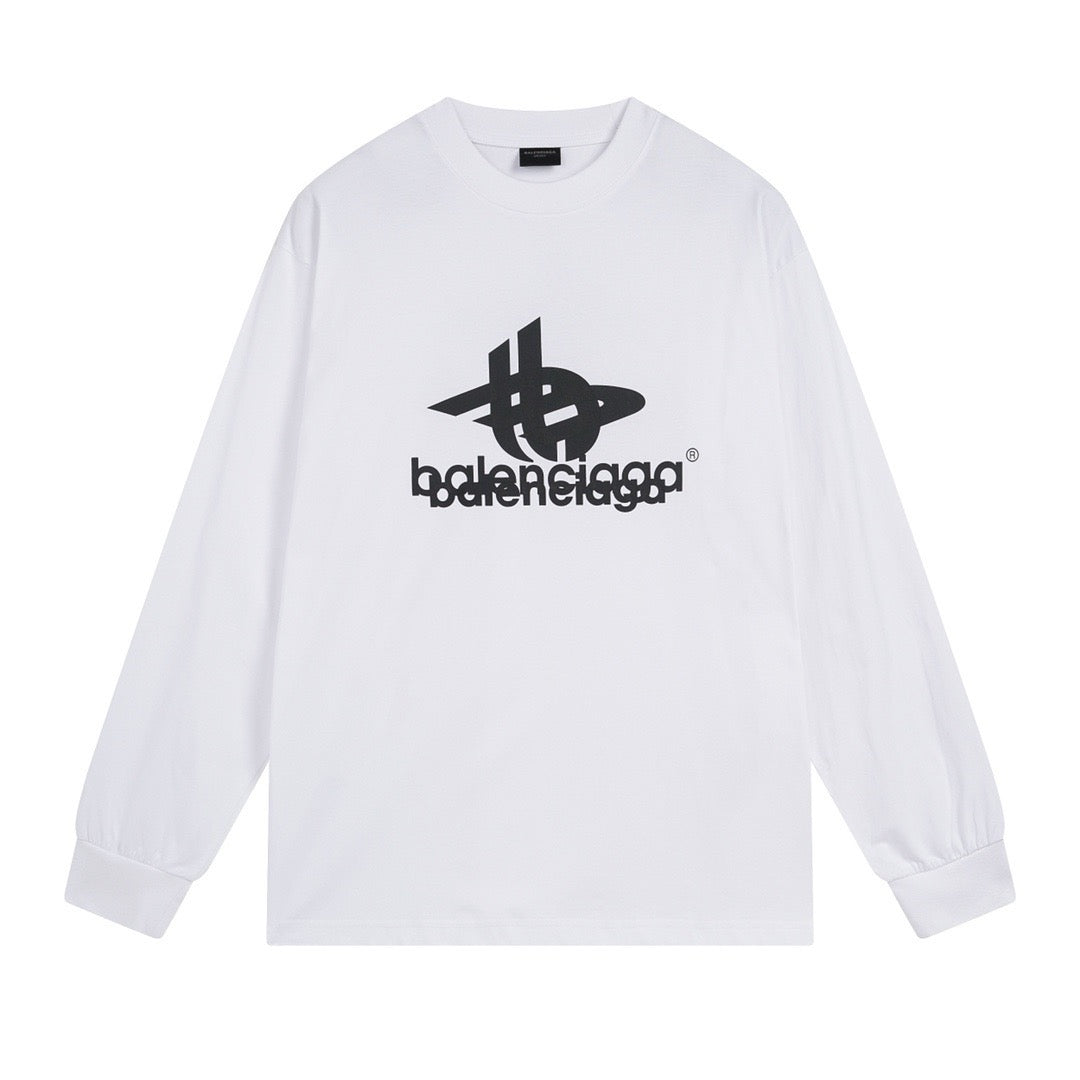 Schwarz-weißes Sweatshirt