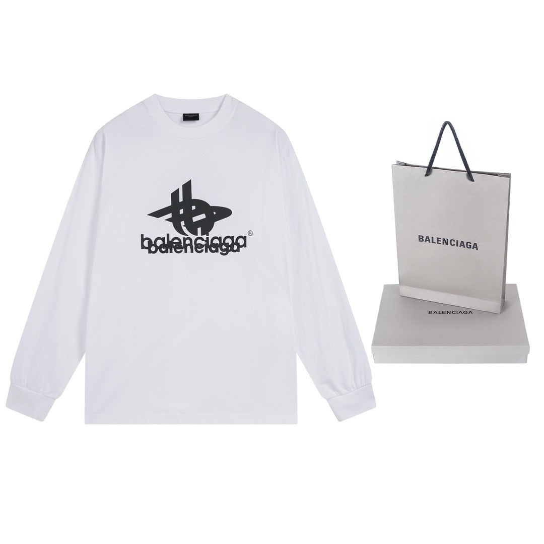 Schwarz-weißes Sweatshirt