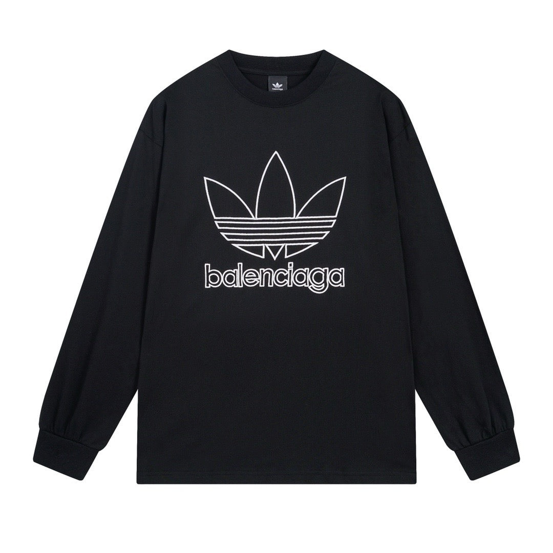 Schwarzes Sweatshirt