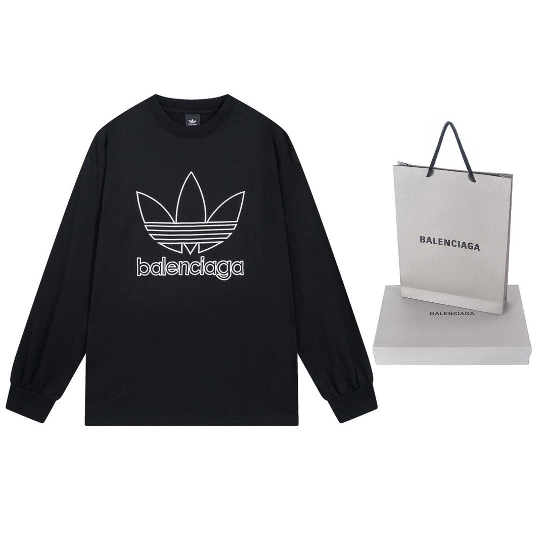 Schwarzes Sweatshirt