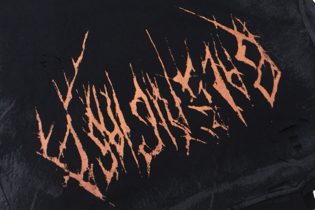 Dunkelschwarzes Sweatshirt