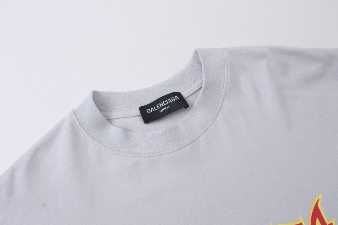 سويت شيرت أسود ورمادي