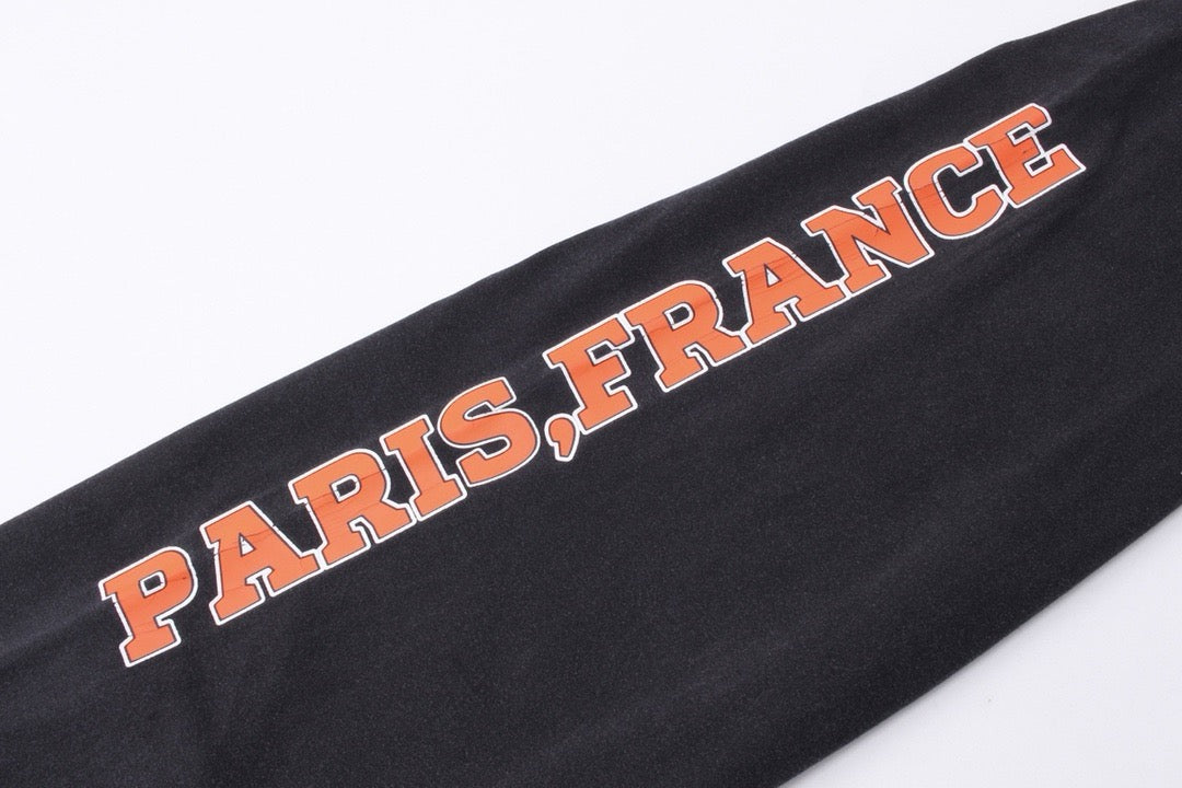 Schwarzes Sweatshirt