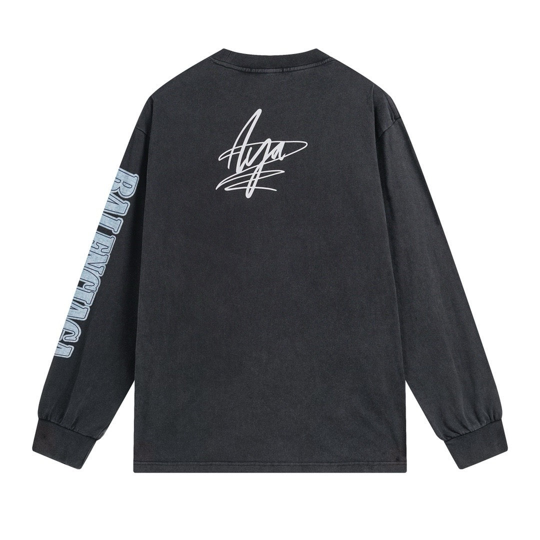 Schwarzes Sweatshirt