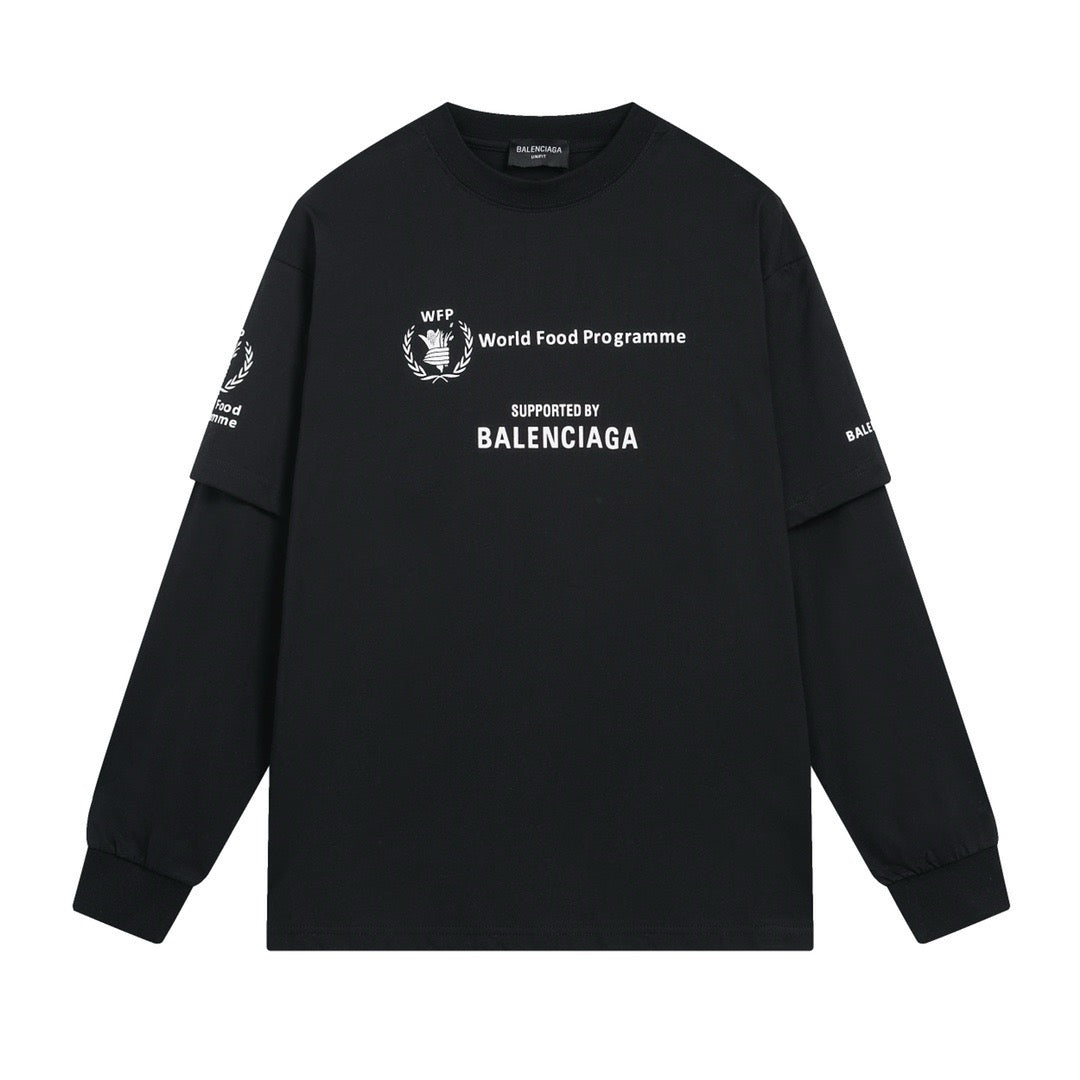 Schwarzes Sweatshirt