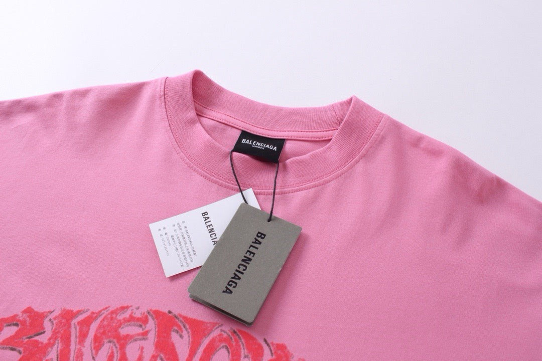 Schwarzes und rosa Sweatshirt