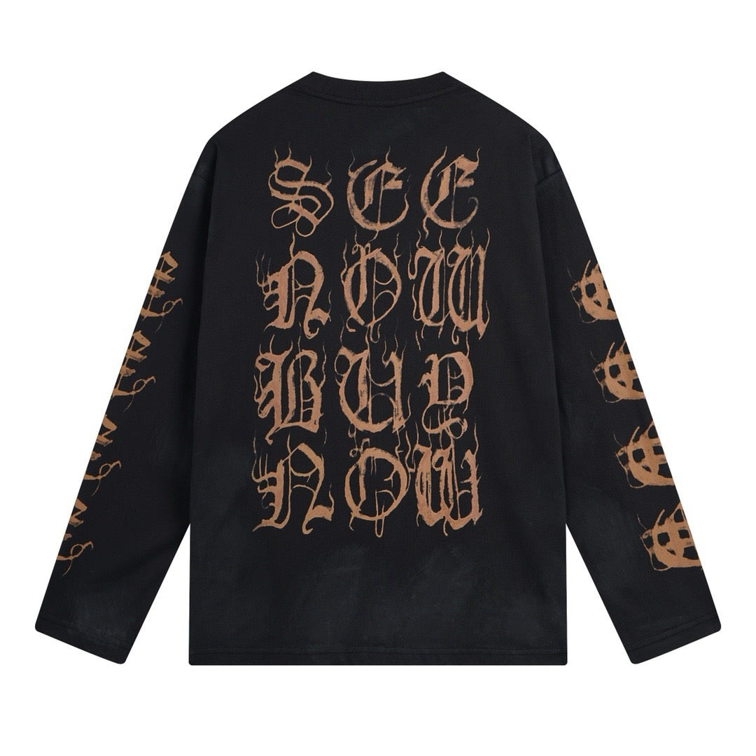Schwarzes Sweatshirt